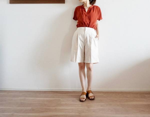 華奢感UP！二の腕カバーもおまかせ！【GU】エアリーバンドカラーシャツ