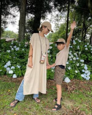 すぐにマネしたい！ママ×ベビー＆キッズの夏のお出かけ親子リンクコーデ5選