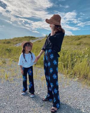 すぐにマネしたい！ママ×ベビー＆キッズの夏のお出かけ親子リンクコーデ5選