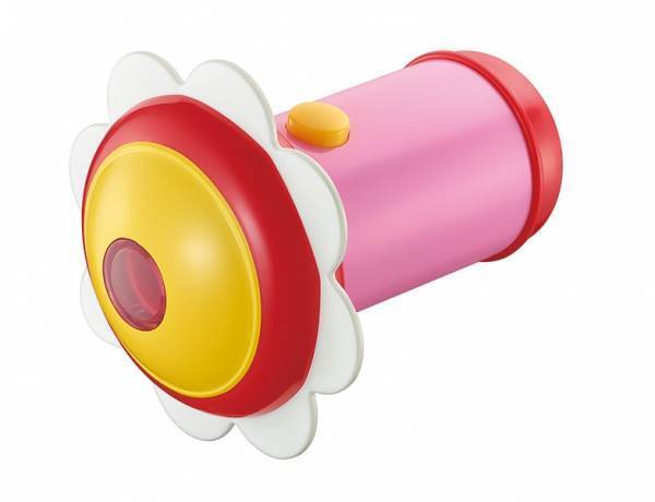 大人気のハッピーセット®「ドラえもん　わくわくじゆう研究」が真っ盛り！