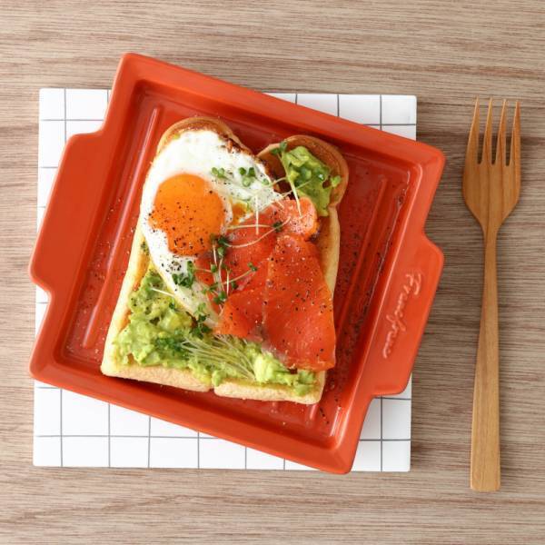 のせて焼けばサクサク？！【Francfranc】新作トーストプレートでリッチな朝時間もいいね！