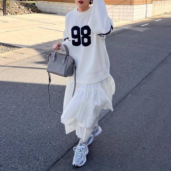 【冬に映えるホワイトコーデ♡】公認インフルエンサー@mi___.5さんが伝授！