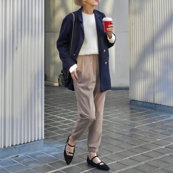 「おしゃれは足元から！」大人女子の【メリージェーン】って？カジュアルタイプもご紹介