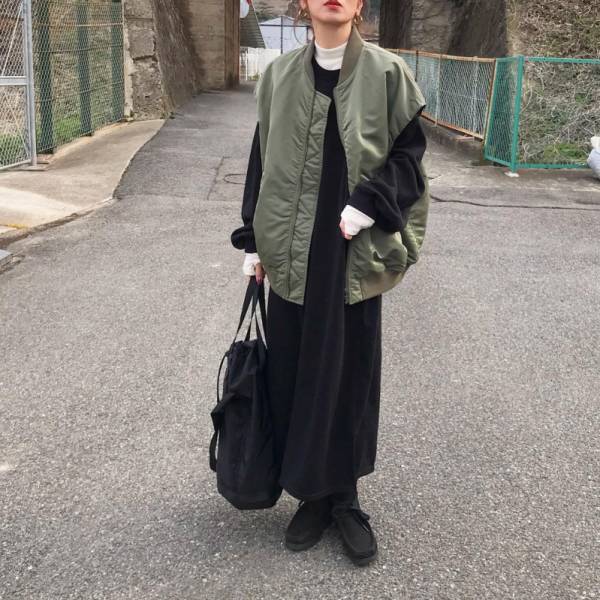 新作小物でおしゃれさんになる！【UniqloU】バケットバッグなら手持ちも肩掛けもOK！