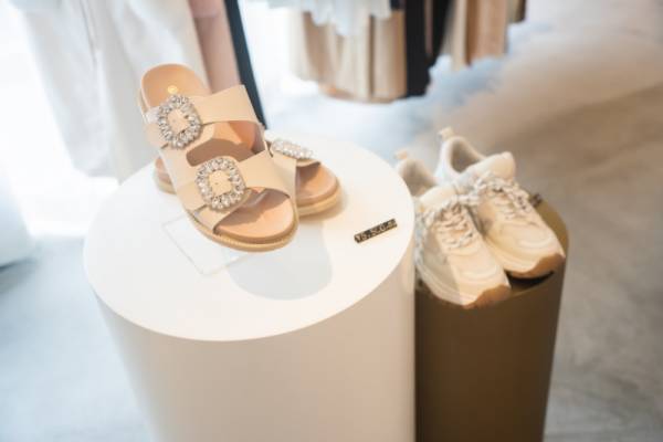 かわいすぎる春服！誰でもガールになれる【mite】の新作をのぞき見♡