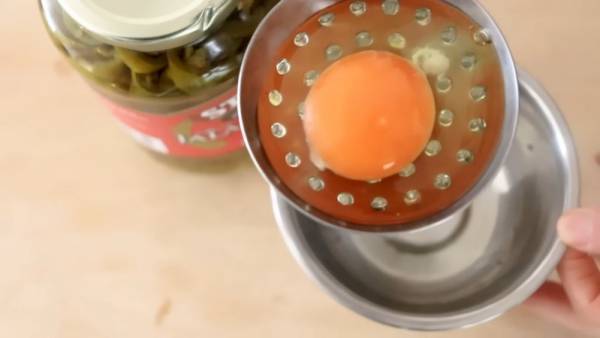 簡単すぎて驚いちゃう！【目玉焼き】がホテルモーニングのように作れる3分テクとは！