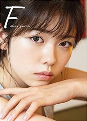 「マジで可愛い！」「スタイル良すぎ」美脚あらわな小芝風花さんに絶賛の声続出