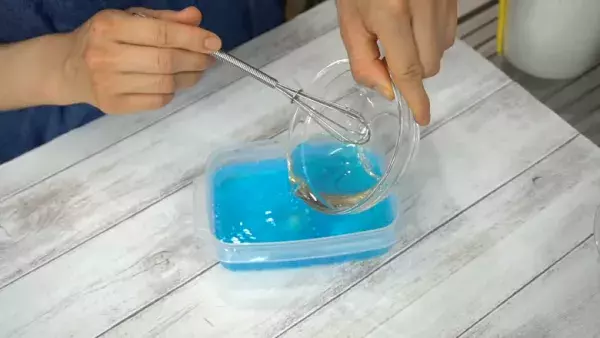 「料理研究家ゆかり」の【七夕ゼリー】カルピスで作る簡単レシピ♡サイダーも使った青い映えゼリー