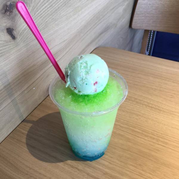 この夏も登場！【サーティワン】シュワっと弾ける映えドリンクが期間限定で登場！