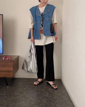 「高見えで超ラクちん♡」おしゃれな人はイロチ買い！？【GU】ポインテッドフラットサンダルが再販！