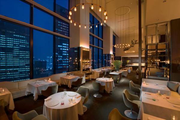 非日常の贅沢を味わおう♡【コンラッド東京】に平日限定のハイティーが新登場！