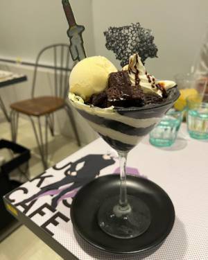 超人気アニメ！【呪術廻戦コラボカフェ2023】空間にもメニューにも大興奮間違いなし