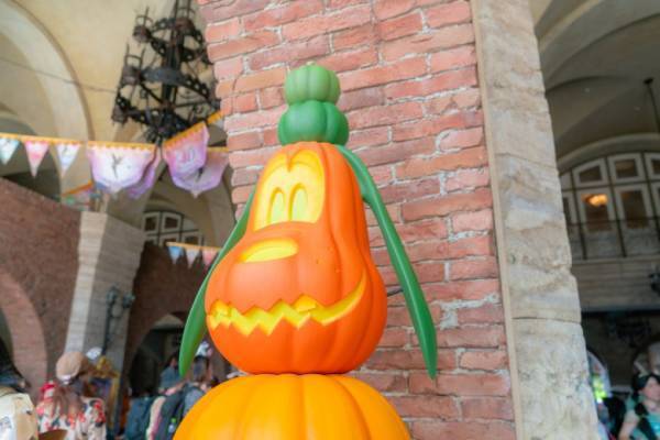 ロマンチックなハロウィーンが楽しめる♡【東京ディズニーシー】の「ディズニー・ハロウィーン」の見所をご紹介♪