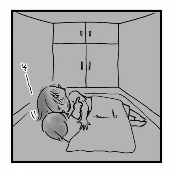 【育児マンガ】「何が見えているの！？」押入れを指さす娘がコワすぎた！