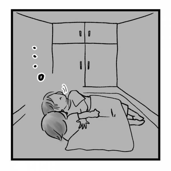 【育児マンガ】「何が見えているの！？」押入れを指さす娘がコワすぎた！