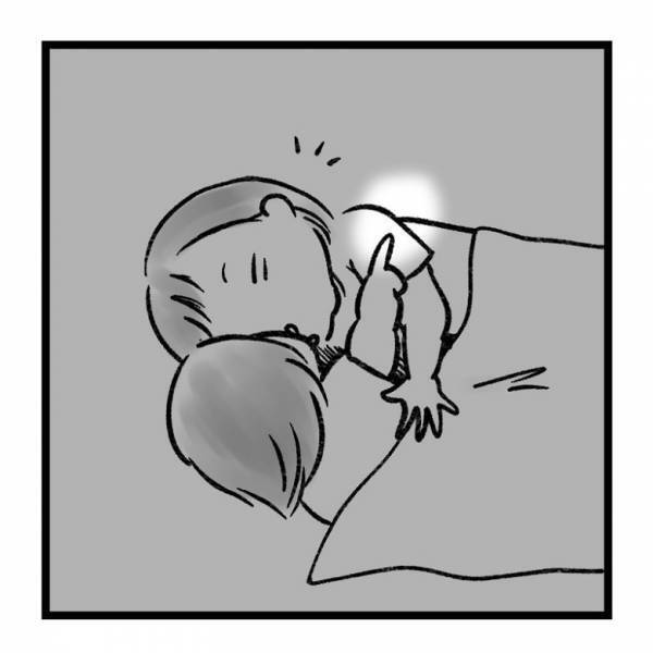 【育児マンガ】「何が見えているの！？」押入れを指さす娘がコワすぎた！