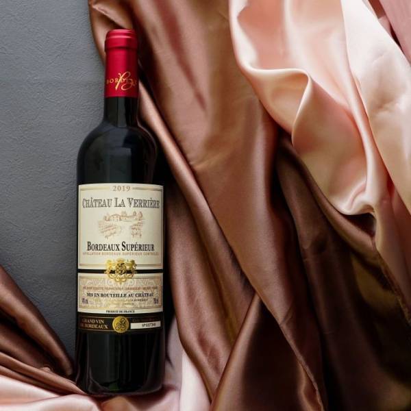 「4万本以上売れまくりって？」【成城石井】売上No.1ワインを用意しちゃえば年末年始は完璧！