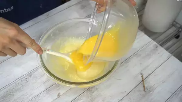 「余ったお餅で作れる」フレンチトーストの簡単レシピ♡もちもちで美味しい！