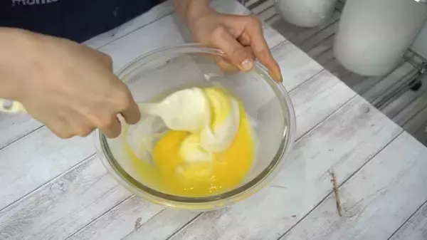 「余ったお餅で作れる」フレンチトーストの簡単レシピ♡もちもちで美味しい！