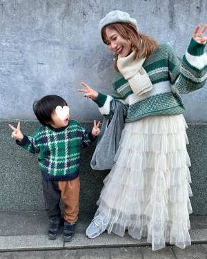 【親子リンクコーデ】アクセントカラーで仲良し親子♡色で繋ぐ冬のおしゃれを満喫しよう♪