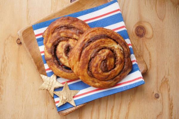 「おいしすぎて本当に売れてます」【成城石井】で人気のパンとは？ベスト8をご紹介！