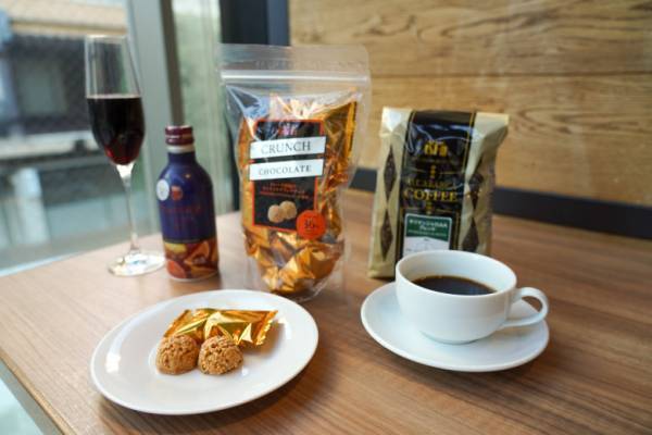 「今年はどうする？バレンタイン」【成城石井】バイヤーに教えてもらったチョコ×ドリンクのペアリングとは！？