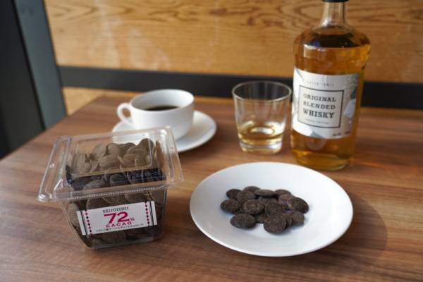 「今年はどうする？バレンタイン」【成城石井】バイヤーに教えてもらったチョコ×ドリンクのペアリングとは！？