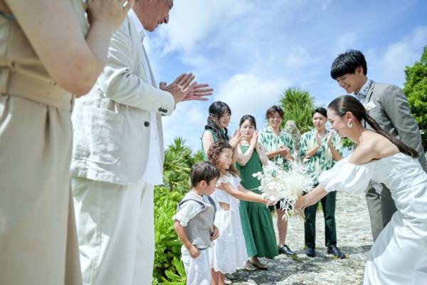 「パパ＆ママリゾ婚、子どもと一緒に！」二人の想いを叶える【ワタベウェディング】が安心♪