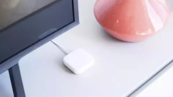 「お家時間が超快適に！」家中のリモコンを1つにまとめる【スマートリモコン】が便利すぎる！