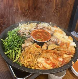 「韓国でバズってるコレ知ってる？」【ミナリ サムギョプサル】がおいしいソウル中心部にある人気店をご紹介