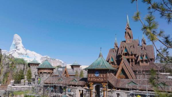 「アナ雪にラプンツェルも！」【東京ディズニーシー】新テーマポート『ファンタジースプリングス』が6月グランドオープン！