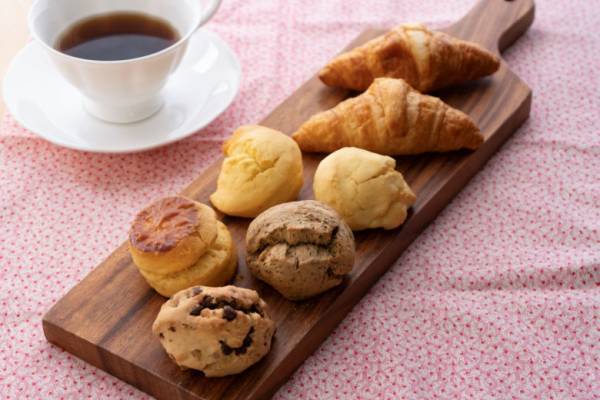 「売れているパンはやっぱりおいしい！」【成城石井】バイヤーさんが太鼓判を押す人気パン7選！