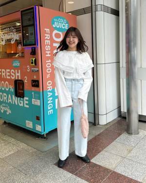 「もうやってる？」【つけフリル】がおしゃれさんの間で大流行！いつものコーデにプラスでトレンド感満載♡