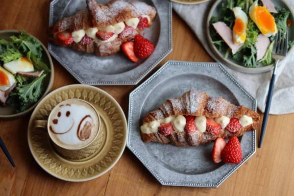 大人気！【成城石井】発酵バターのクロワッサンが主役のモーニングプレートって！？