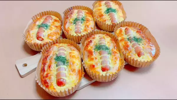 焼くまで3分！ホットケーキミックスで作る【ウインナーパン】簡単レシピ