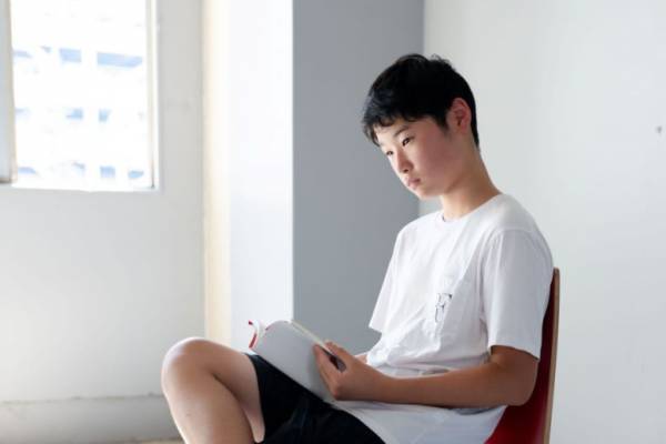 【監修記事】ついに我が家にもやってきた反抗期！ 知っているようで知らない10代との向き合い方とは！？