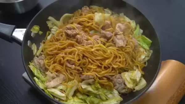 定番メニューがプロの味に!?【焼きそばの美味しい作り方レシピ】