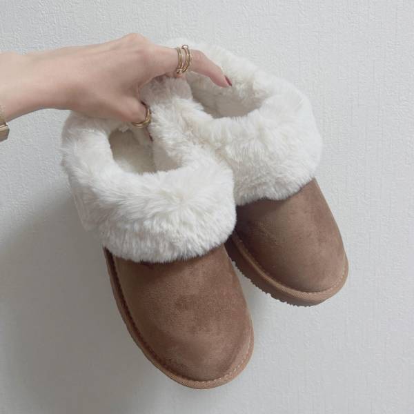 「かわいい・あったかい・履きやすい！」【GU】のムートンスリッパが優秀すぎる♡