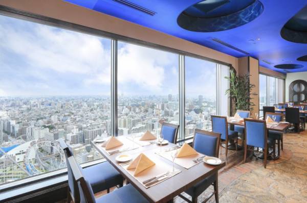 「ママのご褒美タイムは、苺で決まり！」【東京ドームホテル】の最上階で苺づくしの「アフタヌーンティー」