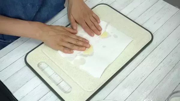 「クリスマスに絶対作りたい！」パーティ料理にピッタリな【簡単くるくるフライドポテト】の作り方