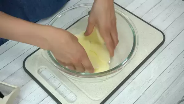 「クリスマスに絶対作りたい！」パーティ料理にピッタリな【簡単くるくるフライドポテト】の作り方