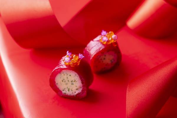 「日本各地のいちごが一度に楽しめる♪」【コンラッド東京】新作アフタヌーンティー試食レポ