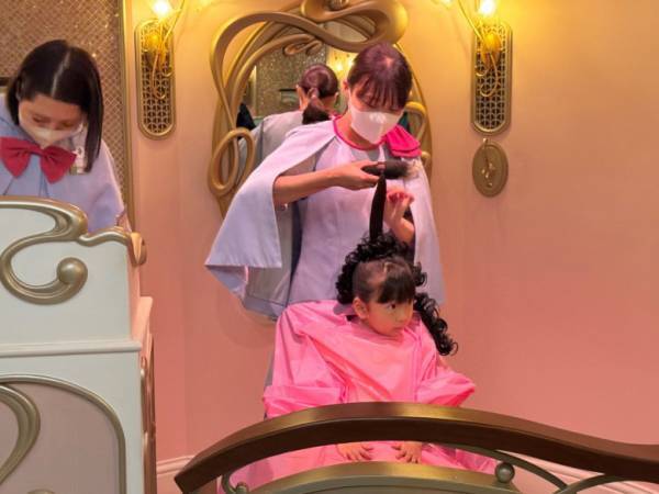 「憧れのプリンセスに変身できちゃう♡」東京ディズニーランド【ビビディ・バビディ・ブティック】で魔法のような体験を♪