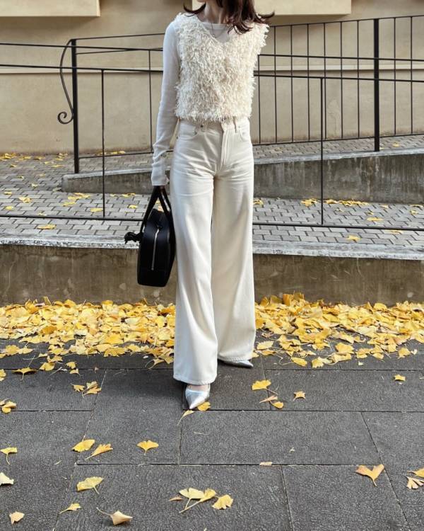 「スタイルアップも叶っちゃう！」【ユニクロ】デニムは脚長効果アリのキレイめシルエットが自慢！