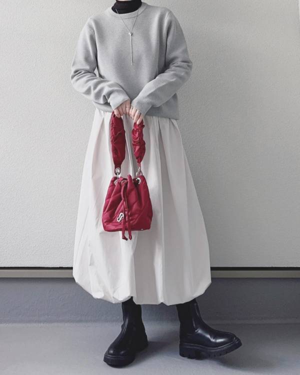 「はくだけでおしゃれ指数爆上がり！」【GU】のバルーンスカートがSNSでも絶賛の嵐！