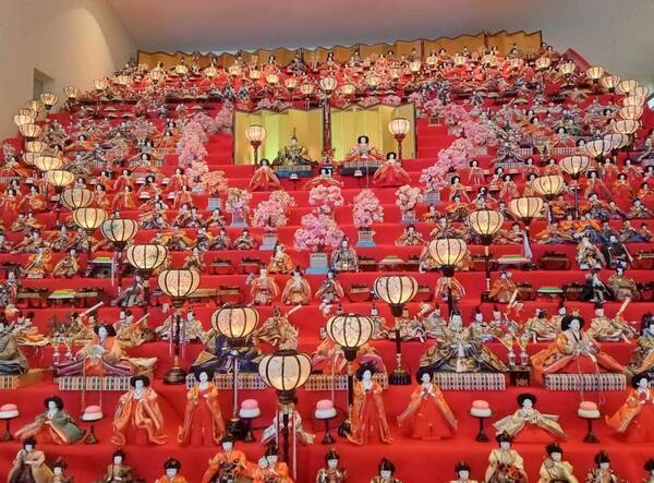 「これは圧巻！スゴイでしょ！」【三十段・千体の雛祭り】須坂アートパークで5月18日まで開催！家族も恋人も楽しめちゃう♪