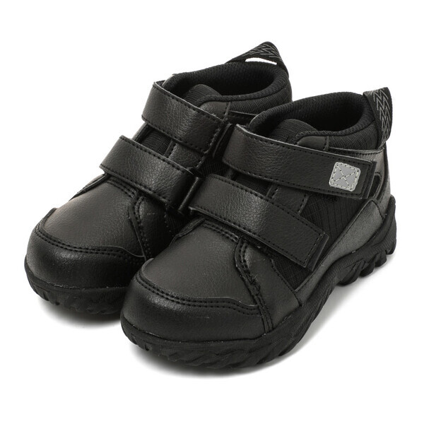 子どもの足を全方位で守る！【IFME（イフミー）×Vibram（ヴィブラム）】ハイテクシューズがお出かけに大活躍！