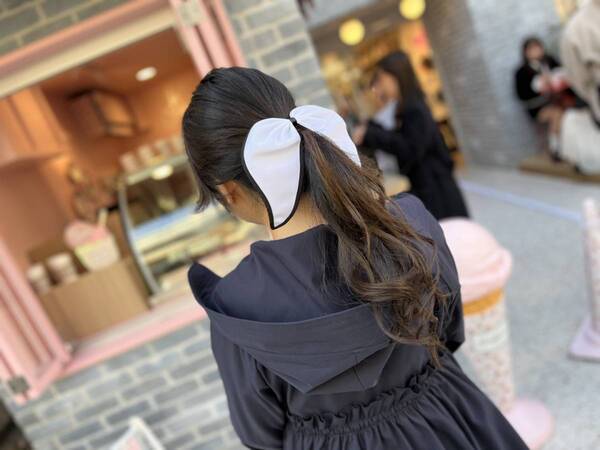 「まるで天使の羽みたい！」【joli（ジョリ）】の親子でシェアできるリボンバレッタが可愛すぎ♡