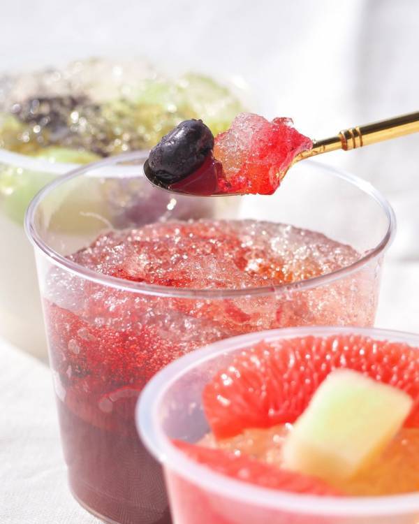 「お値段以上！絶対買うべき！」マニアも大プッシュ【成城石井】リッチスイーツがすごいワケ！