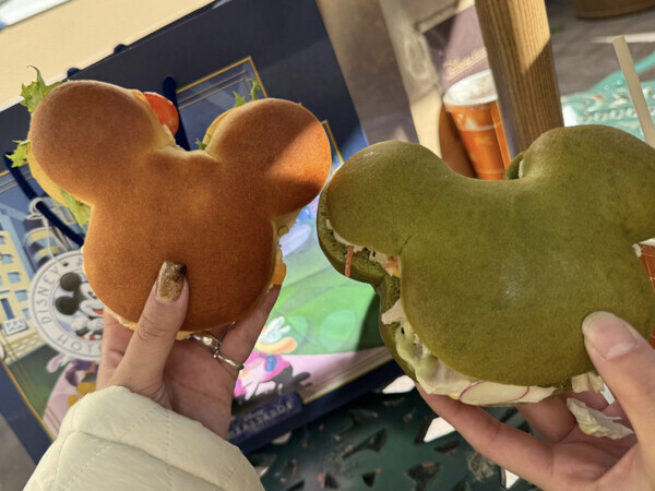 「パークに入らなくても買えちゃう♡」【チックタック・ダイナー】にはディズニーモチーフのパンがいっぱい！